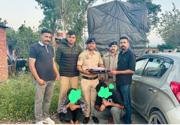 सिरमौर पुलिस की बड़ी कार्रवाई, कार सवार पंजाब के युवकों से 18.94 ग्राम चिट्टा बरामद