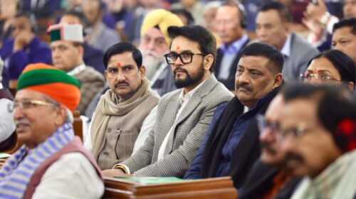 लोकतंत्र भारत की आत्मा, यहाँ संवैधानिक जड़ें मजबूत: अनुराग सिंह ठाकुर