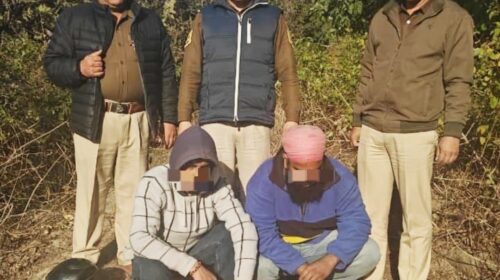 Sirmour: नाहन में नशा करते 2 युवक रंगे हाथ पकड़े