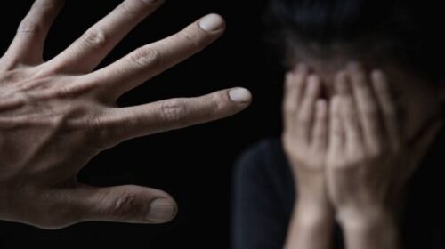 शिक्षक पर कमरे में बुलाकर छात्रा से अश्लील हरकतें करने का आरोप, पॉक्सो एक्ट में मामला दर्ज