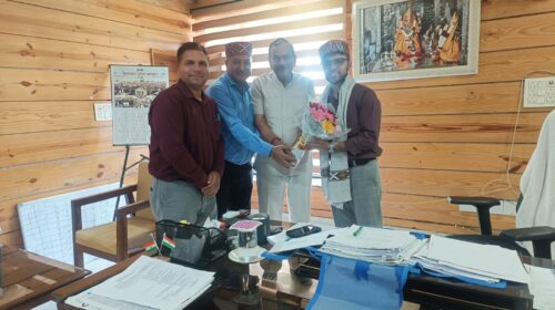 राष्ट्रीय सिविल सेवा दिवस पर एसडीएम द्विज गोयल को किया सम्मानित..
