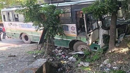 होशियारपुर जा रही बस का अचानक हुआ ब्रेक फेल, यात्री घायल