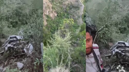 हिमाचल प्रदेश के करसोग में 300 मीटर गहरी खाई में गिरी कार, 2 युवकों की मौत, गाड़ी के उड़े परखच्चे