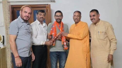 CM के करीबी कांग्रेस नेता के घर में BJP की राजनीतिक सर्जिकल स्ट्राइक, भतीजा भाजपा में शामिल..