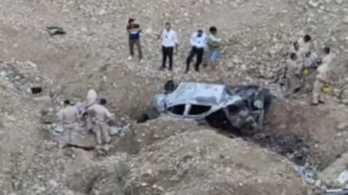 हिमाचल में भीषण सड़क हादसा : गहरी खाई में गिरने बाद कार में लगी आग, बंद कार में झुलसे श्रद्धालु, 4 की दर्दनाक मौत..