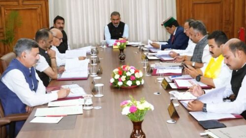 कैबिनेट में आज बड़े फैसलों की बौछार, शिक्षक भर्ती से सेब खरीद नीति तक कई अहम प्रस्तावों पर लग सकती है मुहर