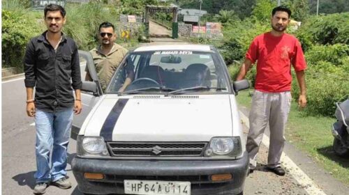 संकट में बने मददगार: नाहन-कालाअंब सड़क पर फंसी दो युवतियों की मदद को आगे आए तीन युवा