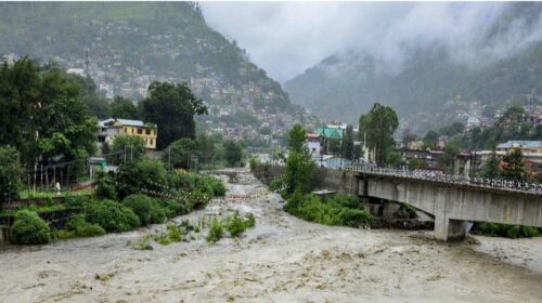 हिमाचल के लिए अगले 24 घंटे भारी, इन 7 जिलों में बाढ़ का खतरा; लोगों से की गई ये अपील
