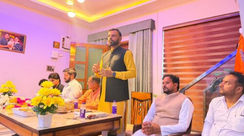 दिल्ली में ‘वंदे मातरम्’ के अपमान पर भाजयुमो का जोरदार विरोध, सैकड़ों युवाओं ने की नारेबाजी