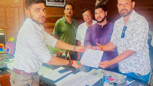 पीपलीवाला गांव का आंगनवाड़ी केंद्र-१ जहाँ पर है वहीं आंगनबाड़ी हेतु व पंचायत के लिए उपयुक्त व सुरक्षित..