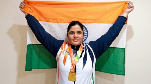 किसान की बेटी रक्षा राणा ने वेटलिफ्टिंग में जीता गोल्ड, अंतरराष्ट्रीय मंच पर बढ़ाया हिमाचल का मान