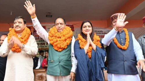 पच्छाद और नाहन में पंचायती राज जनप्रतिनिधियों एवं कार्यकर्ताओं से मिले जय राम ठाकुर, भाजपा की जीत के लिए एकजुट होकर जुटने का किया आह्वान