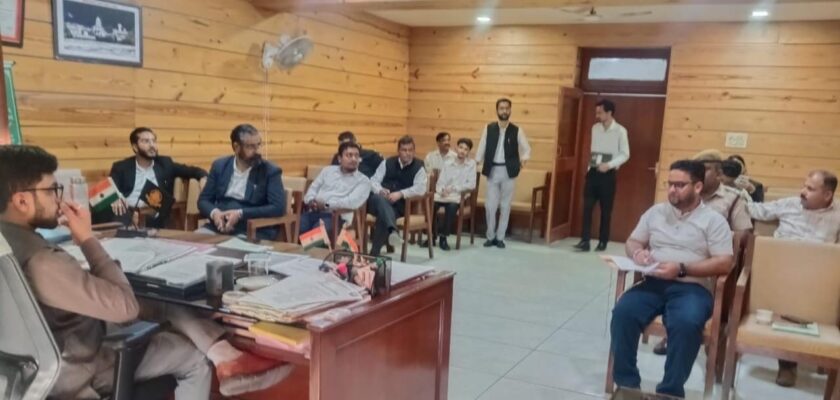 पांवटा साहिब में 03 नवम्बर से जारी होंगे पटाखों की बिक्री हेतू लाइसेंस- एसडीएम