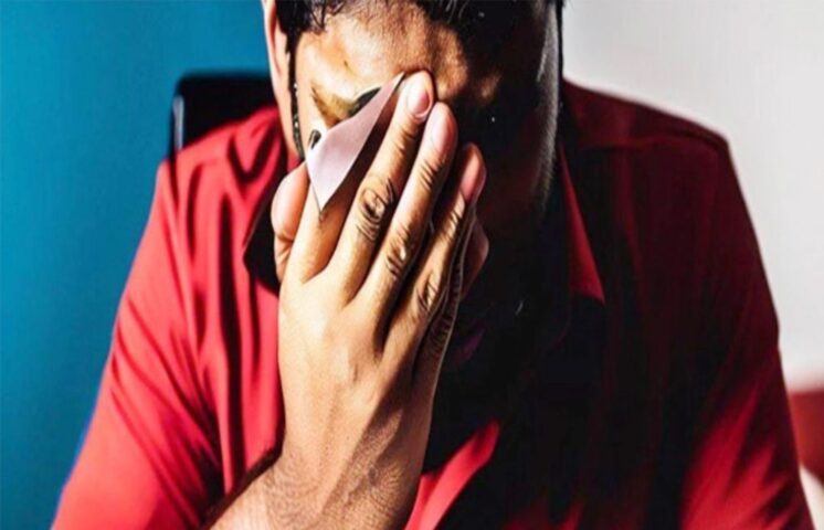 सिरमौर: शिक्षा विभाग का गजब कारनामा! ड्यूटी पर तैनात कर्मचारी कागजों में कर दिया रिटायर, 2 माह से वेतन भी बंद